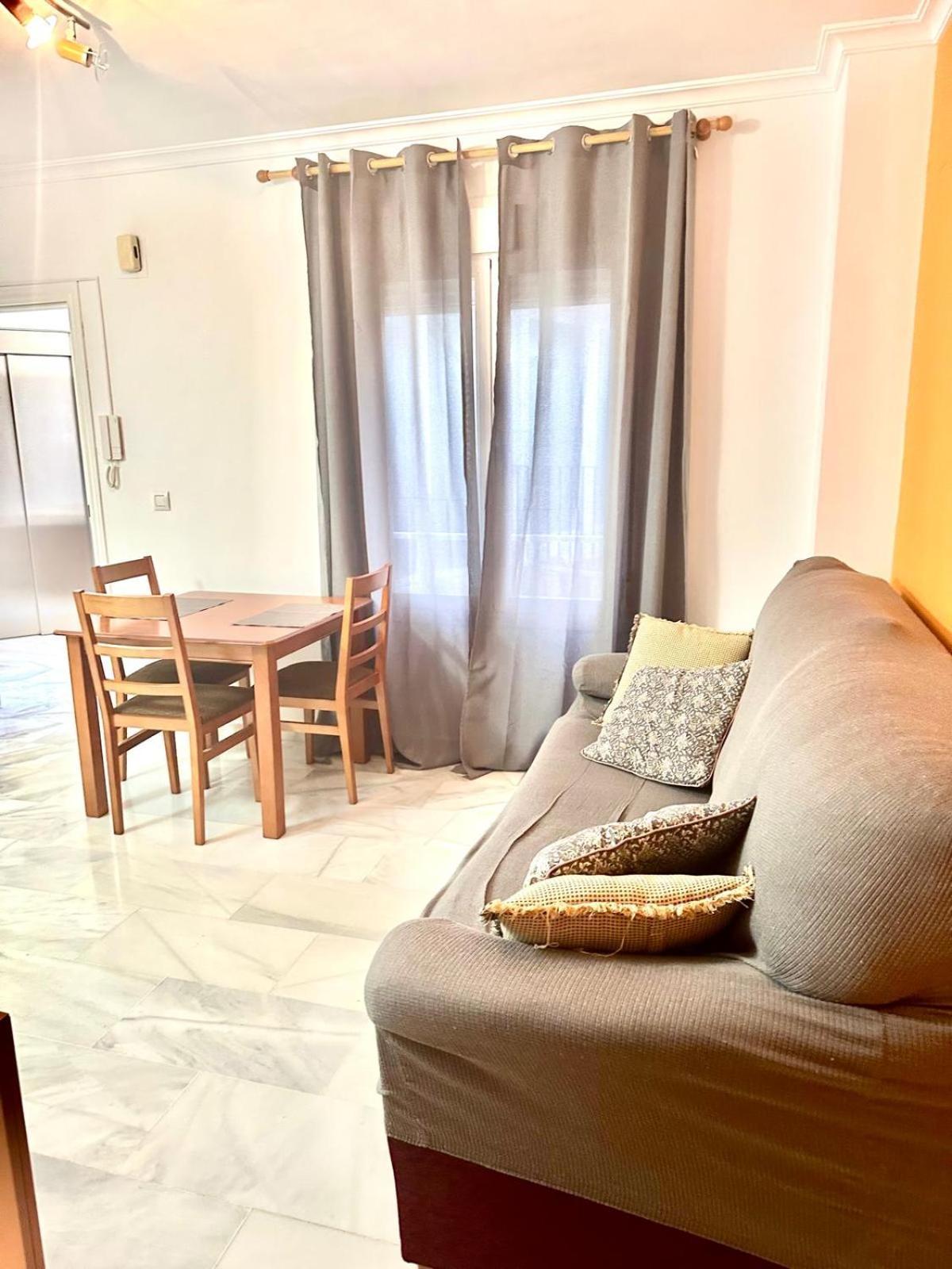 2 Min Centro Y Playa Calle Independencia Fuengirola Dış mekan fotoğraf